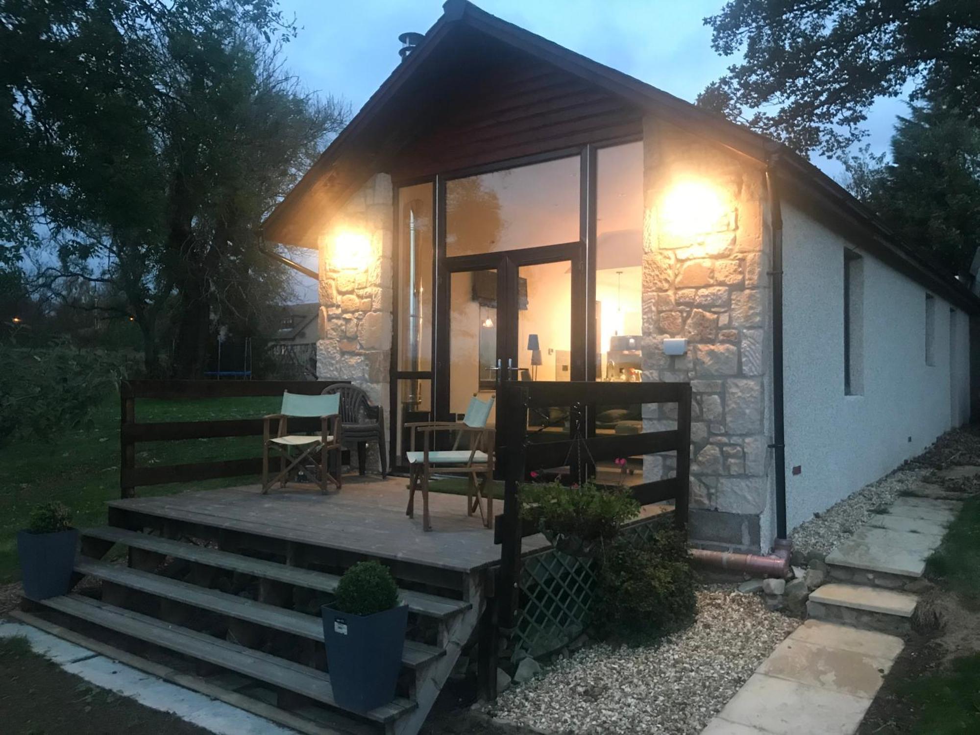 The Stables Near Glasgow Balmore 외부 사진